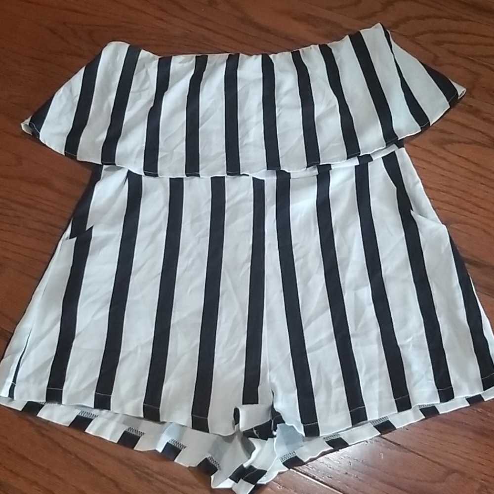Romper - Picture 4 of 8
